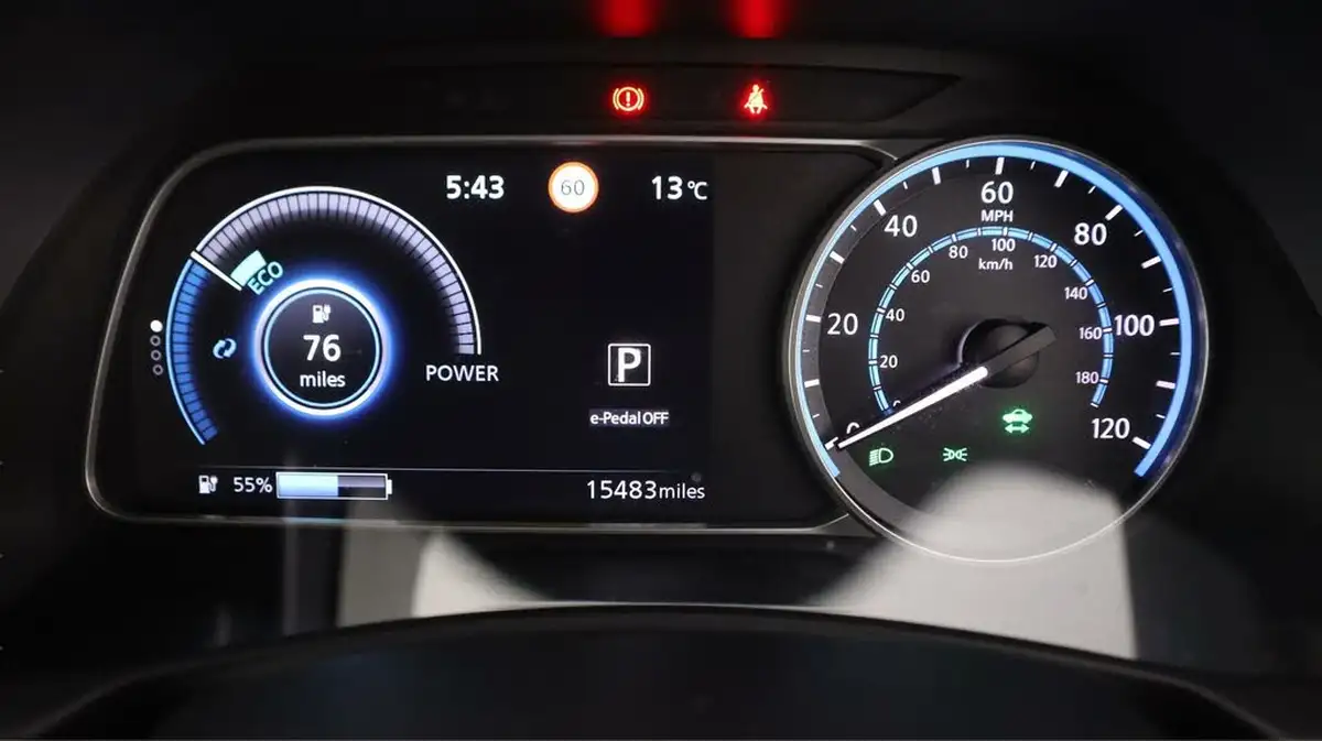 2022-nissan-leaf-e-n-connecta-big-10