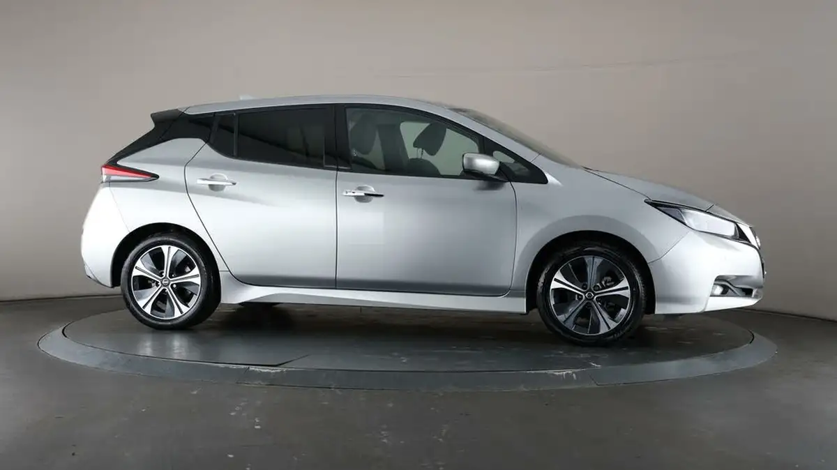 2022-nissan-leaf-e-n-connecta-big-51