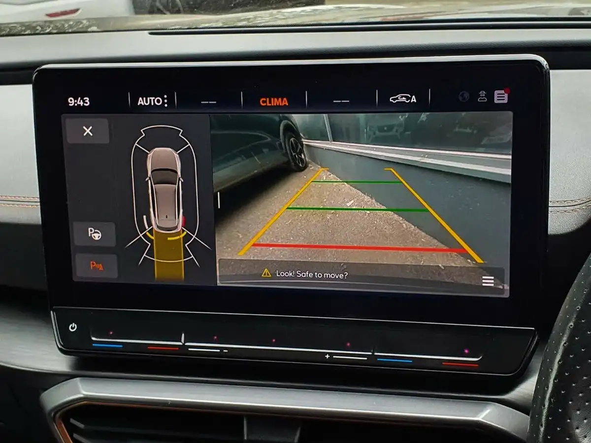 2021-cupra-formentor-14-e-hybrid-vz1-big-32