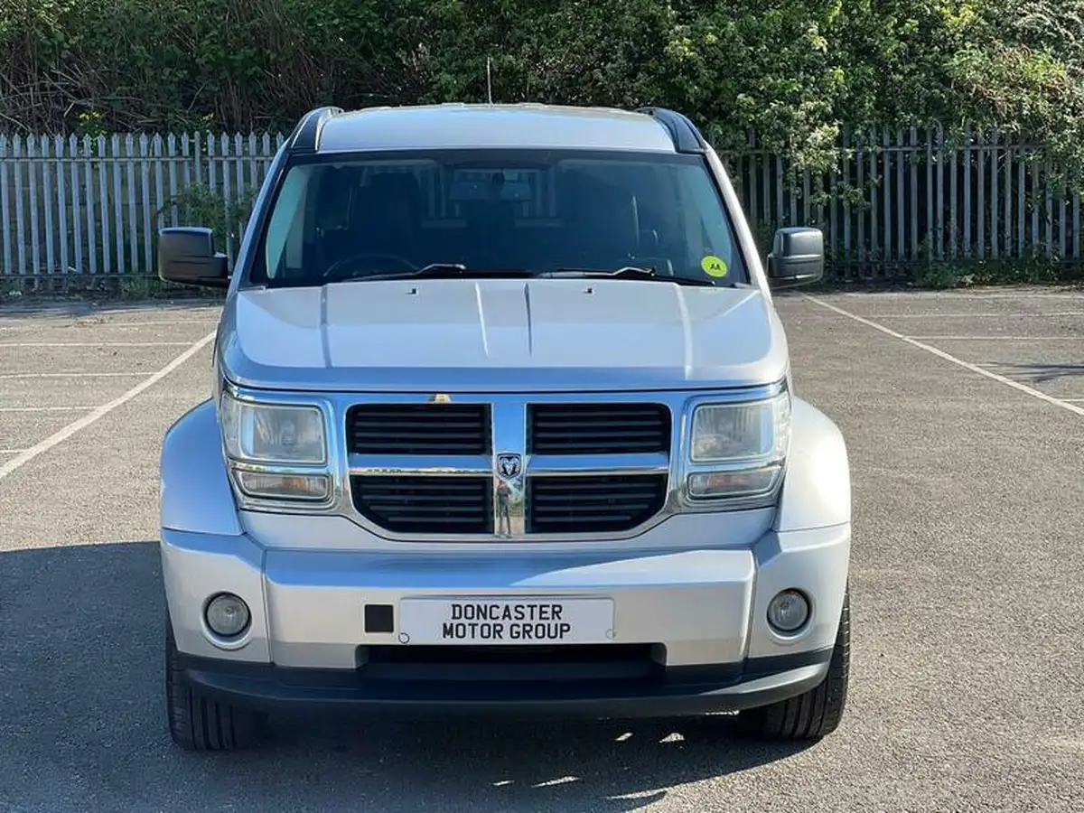 2009-dodge-nitro-28td-sxt-auto-big-5