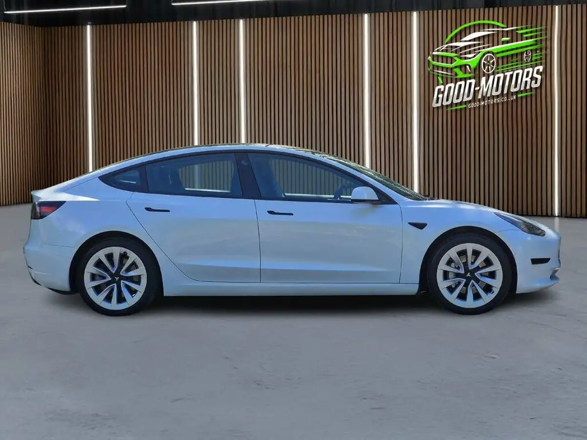2021-tesla-model-3-e-standard-plus-big-8