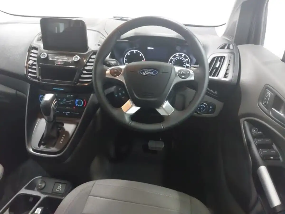 2022-ford-tourneo-connect-15-titanium-120ps-ecoblue-1499cc-powershift-big-6