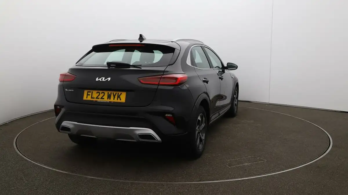 2022-kia-xceed-10-t-gdi-2-big-47
