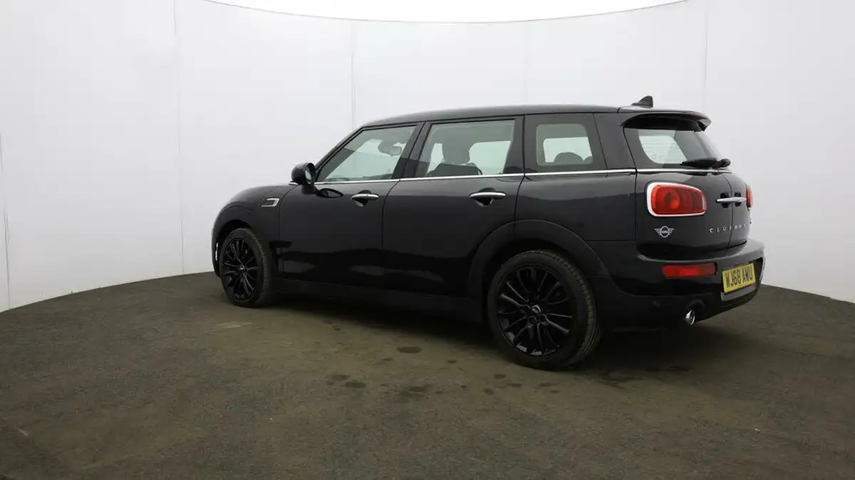 2018-mini-clubman-20td-cooper-d-big-57