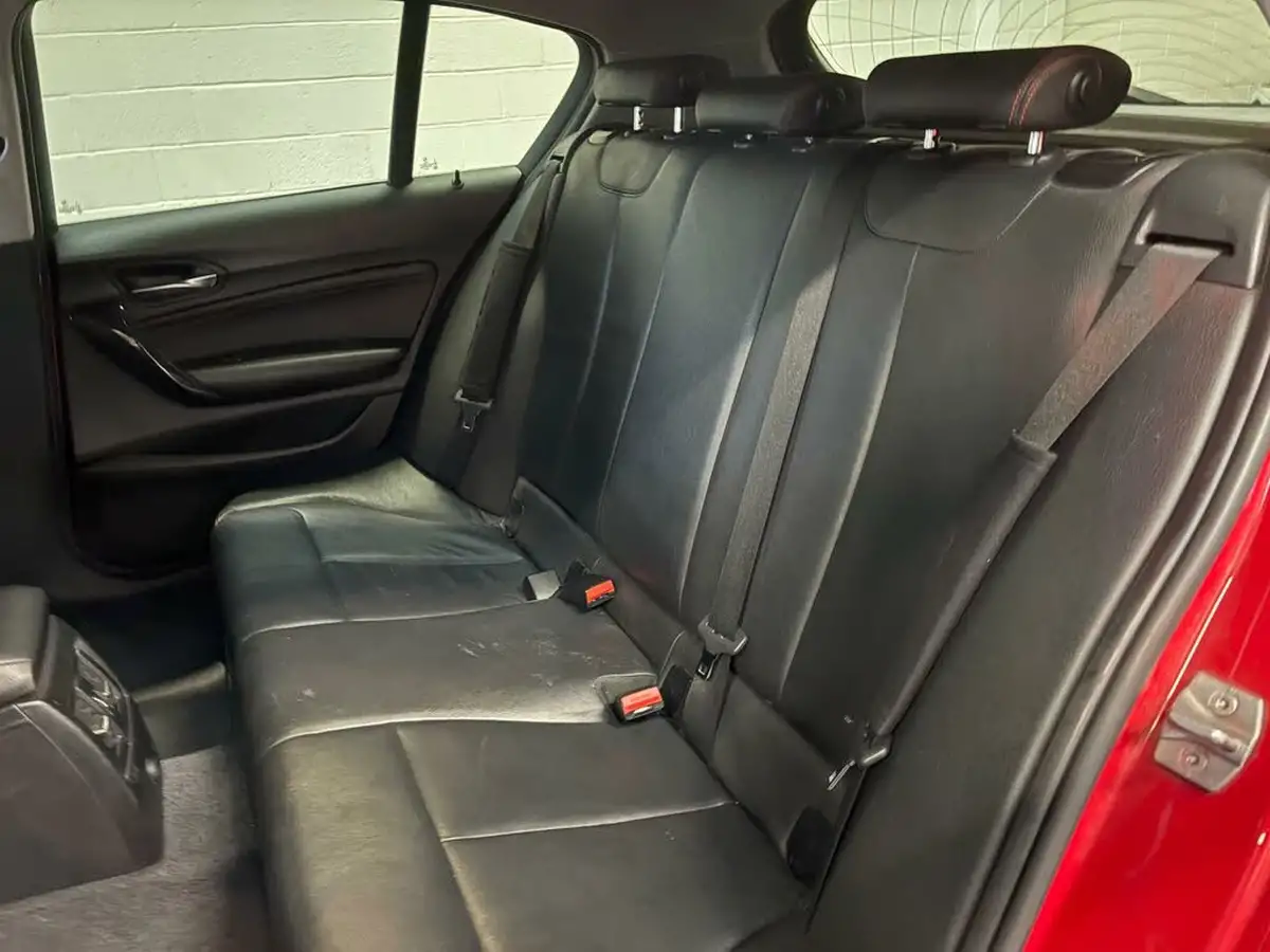 2012-bmw-1-series-20td-118d-sport-hatchback-5d-big-53