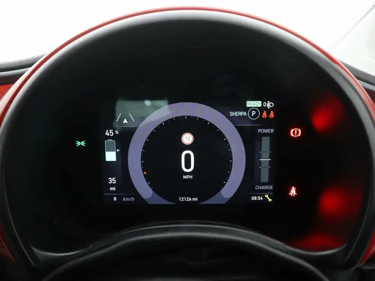 2022-fiat-500-e-red-93bhp-big-10