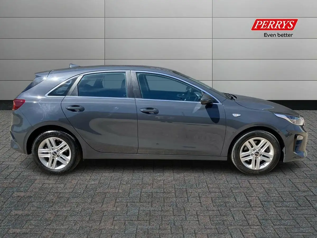 2021-kia-ceed-16crdi-2-nav-134bhp-48v-mhev-hatchback-big-2