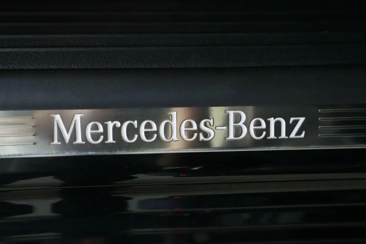 2020-mercedes-benz-a-class-13-a250e-amg-line-premium-plus-saloon-4d-big-54