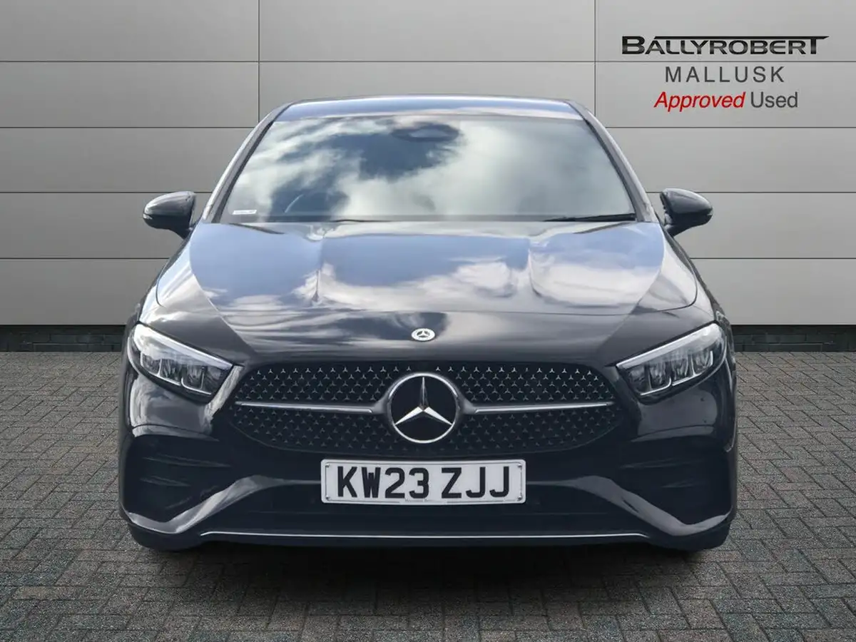 2023-mercedes-benz-a-class-13-a180-amg-line-executive-hatchback-5d-7g-dct-big-9