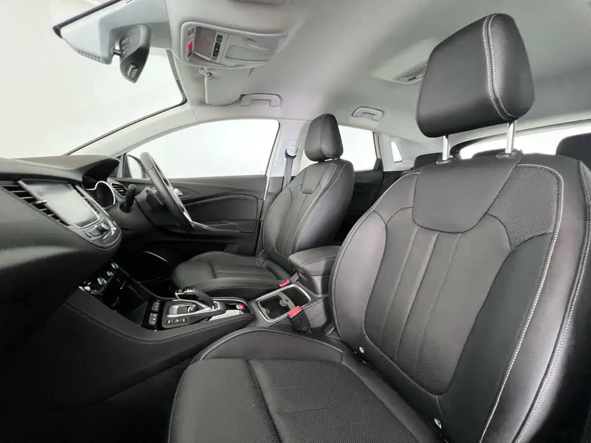 2020-vauxhall-grandland-x-16i-turbo-elite-nav-big-11