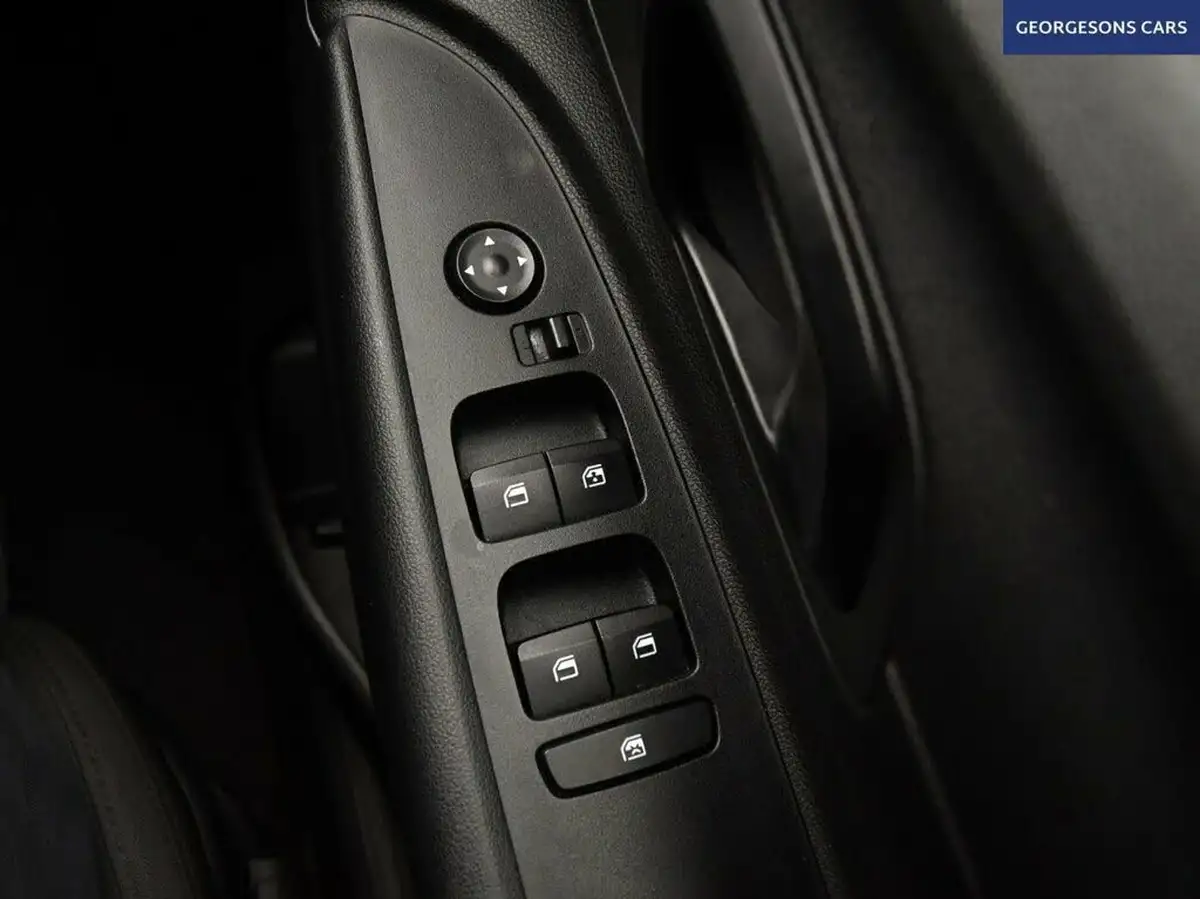 2021-hyundai-i20-10-t-gdi-element-big-36
