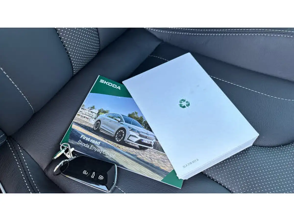 2025-skoda-enyaq-e-vrs-coupe-big-18