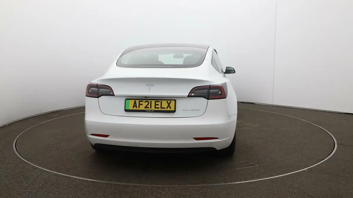 2021-tesla-model-3-e-long-range-4x4-big-6