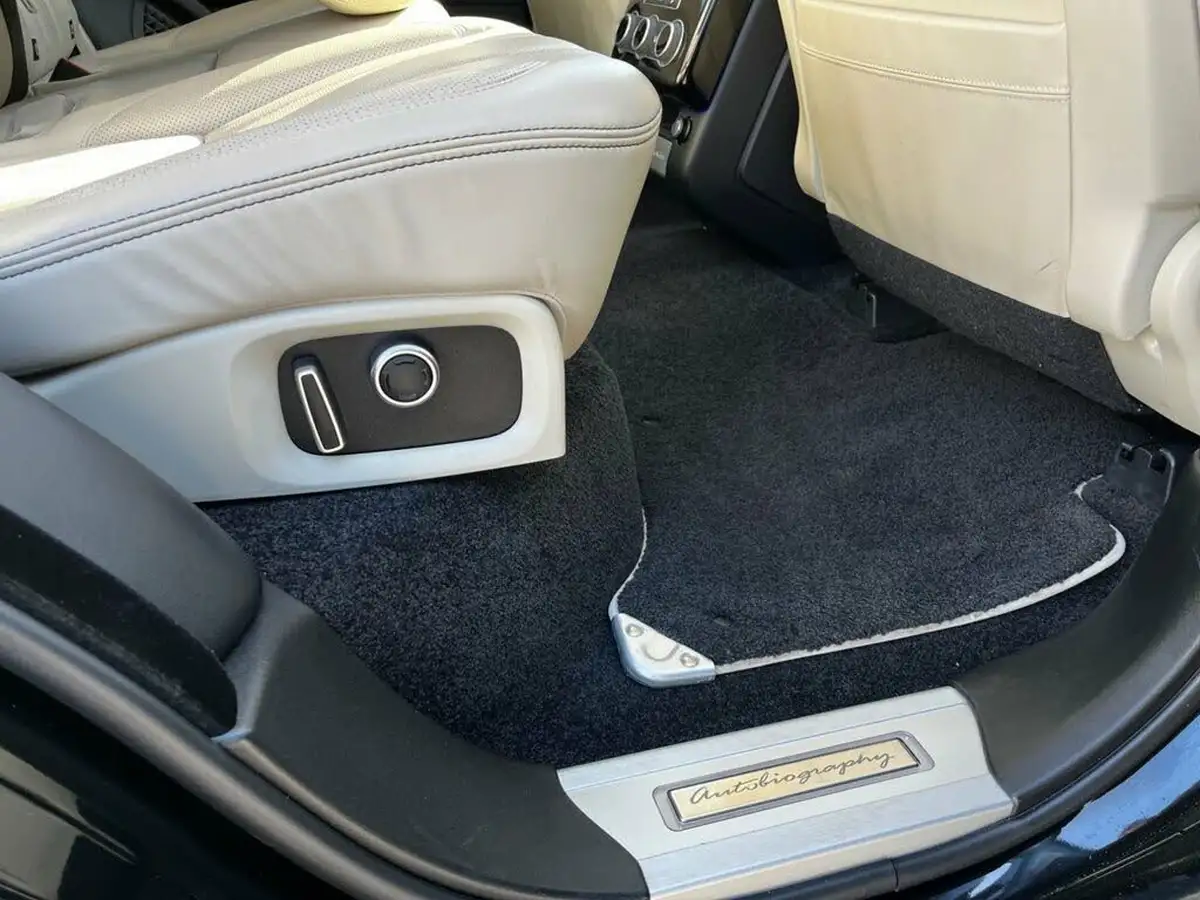 2019-land-rover-range-rover-44-sdv8-autobiography-ss-big-30