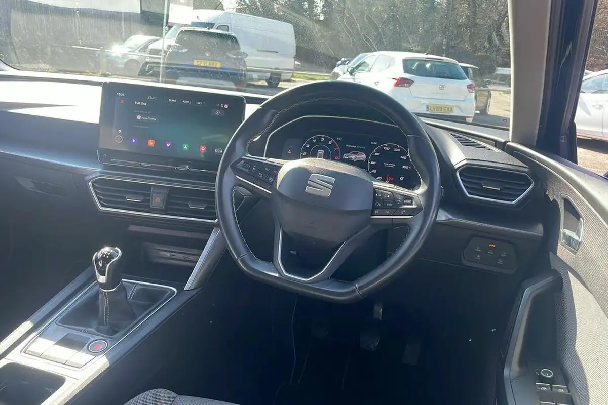 2020-seat-leon-15-tsi-evo-se-dynamic-hatchback-big-12