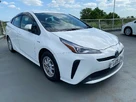 2019-toyota-prius-small-3