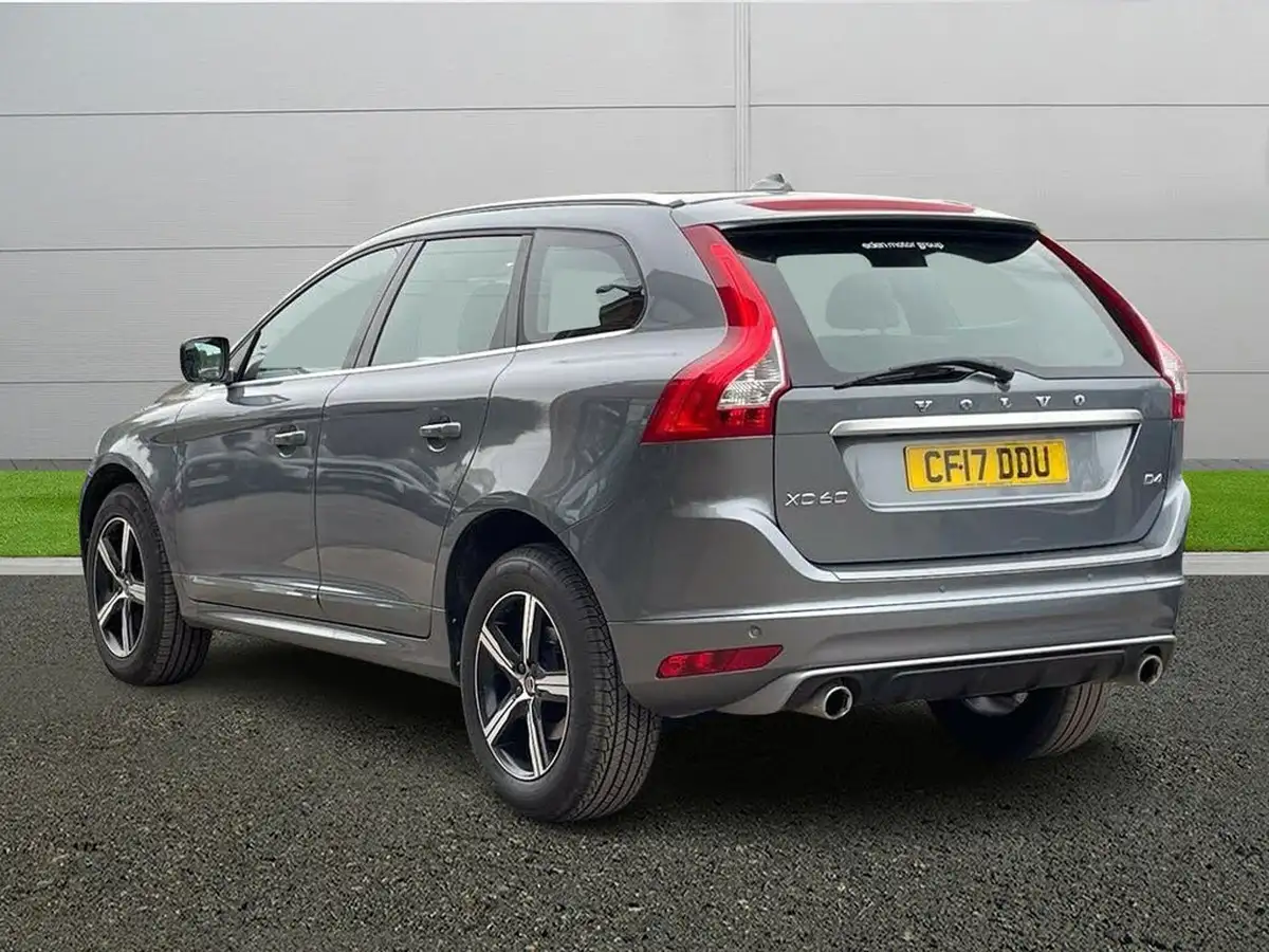2017-volvo-xc60-20td-d4-r-design-lux-big-4
