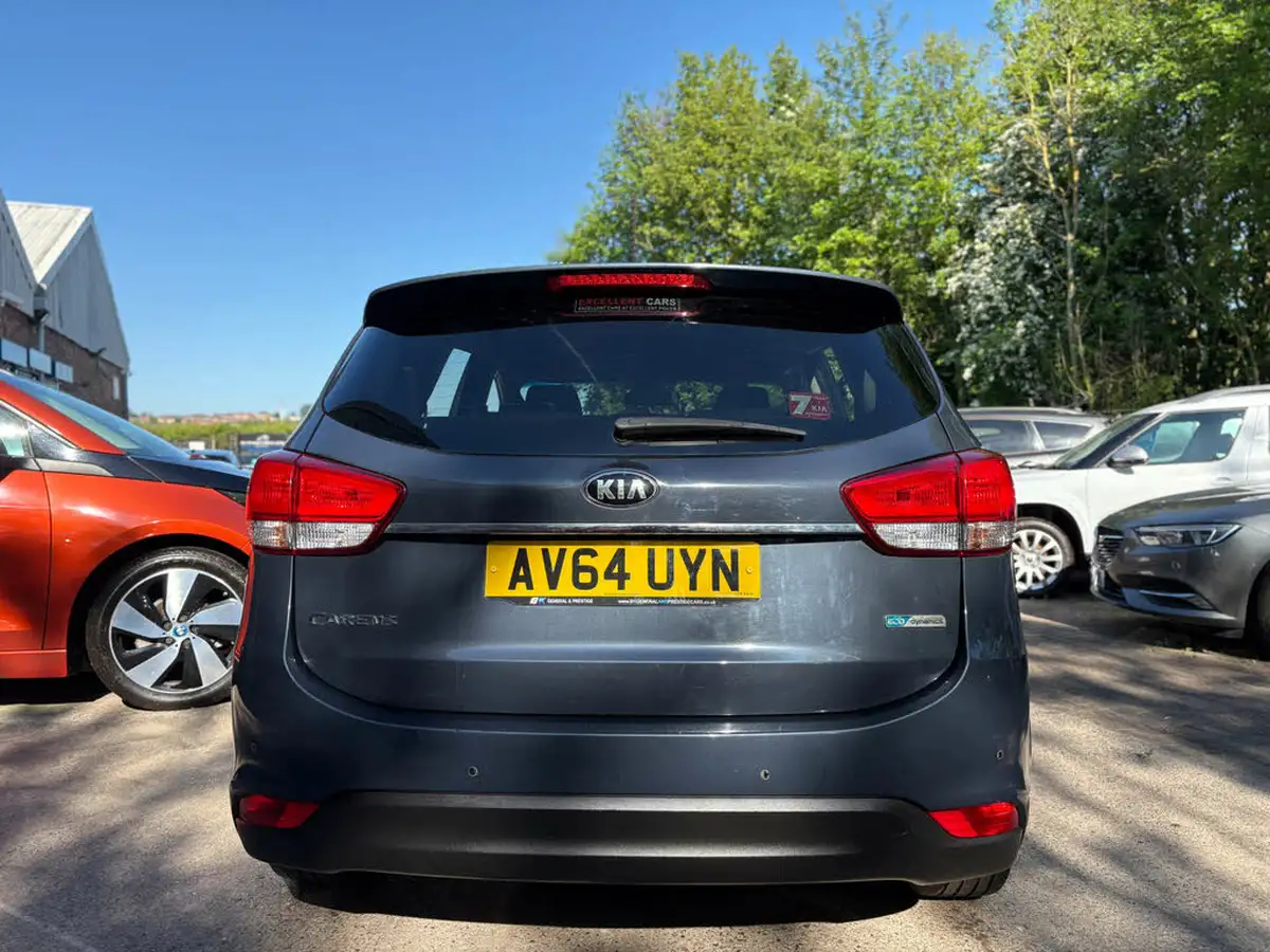 2014-kia-carens-17-crdi-2-114bhp-isg-big-18