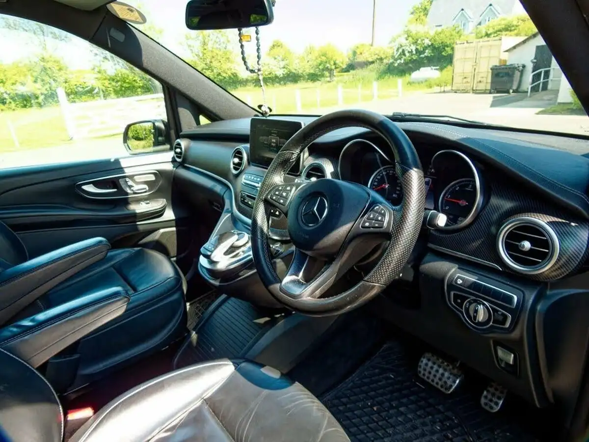 2019-mercedes-benz-v-class-21d-v250d-extra-long-amg-line-big-36