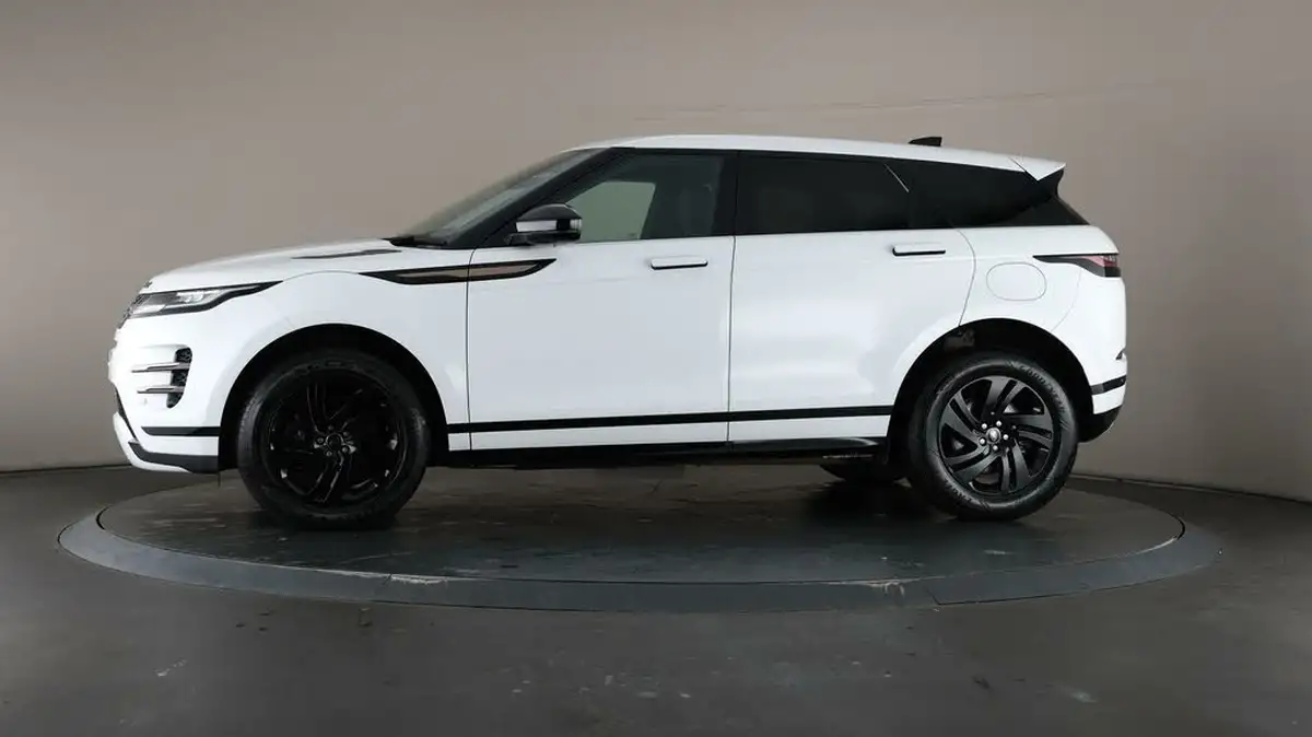 2022-land-rover-range-rover-evoque-15-p300e-r-dynamic-s-big-40