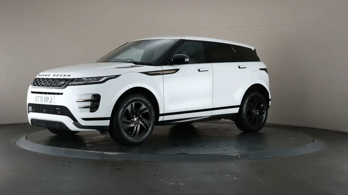 2022-land-rover-range-rover-evoque-15-p300e-r-dynamic-s-big-44