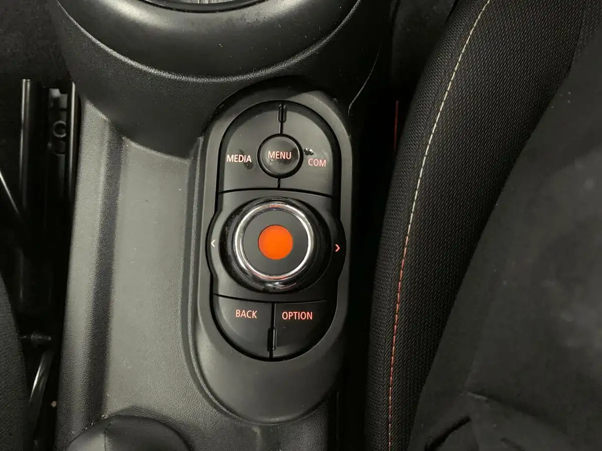 2018-mini-cooper-15-cooper-series-ii-ss-hatchback-3d-big-27