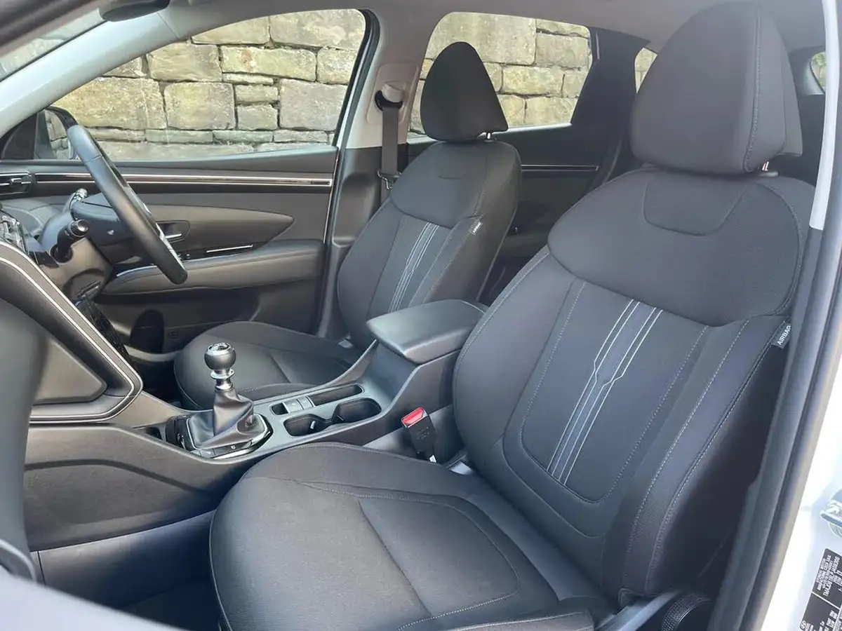 2023-hyundai-tucson-16-t-gdi-premium-150ps-big-13