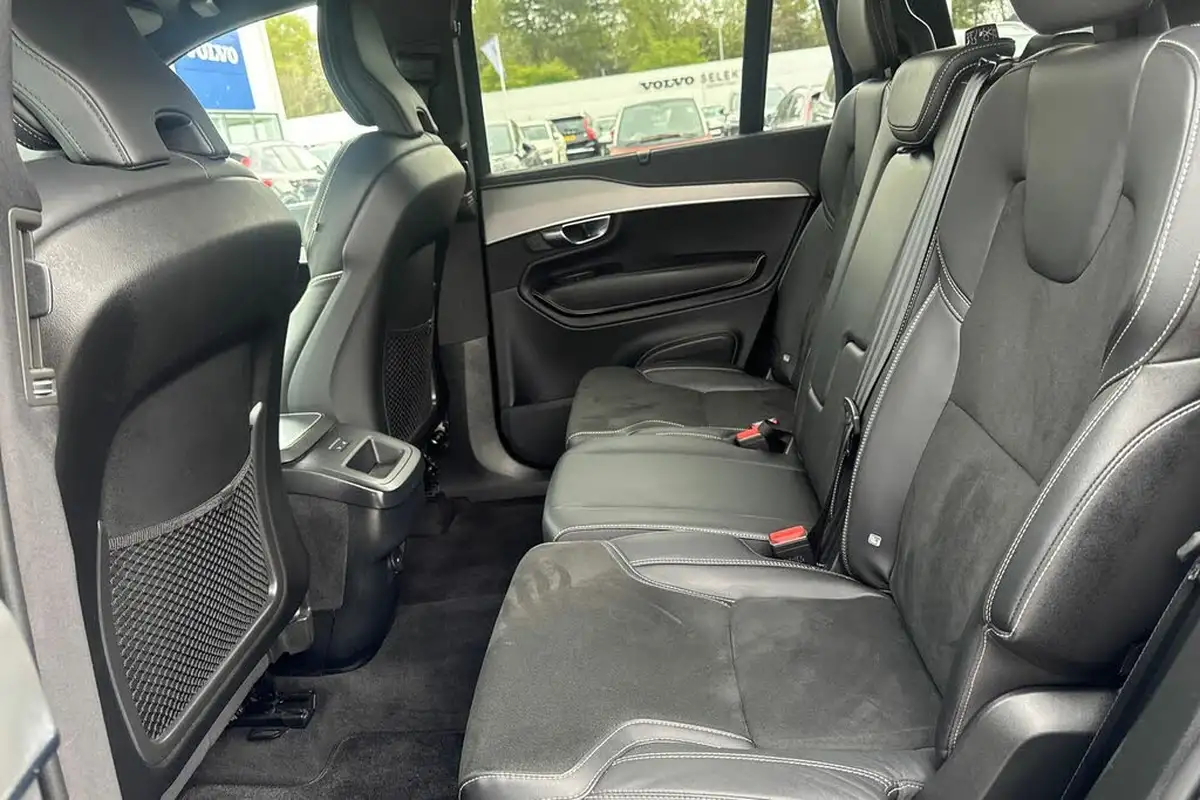 2022-volvo-xc90-20td-b5-r-design-big-16
