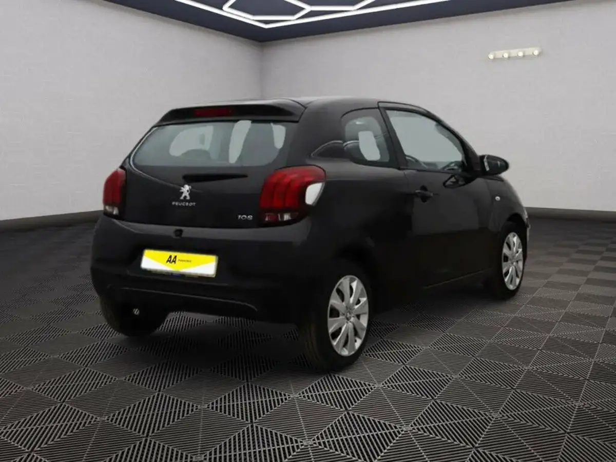 2015-peugeot-108-10-active-hatchback-3d-big-3