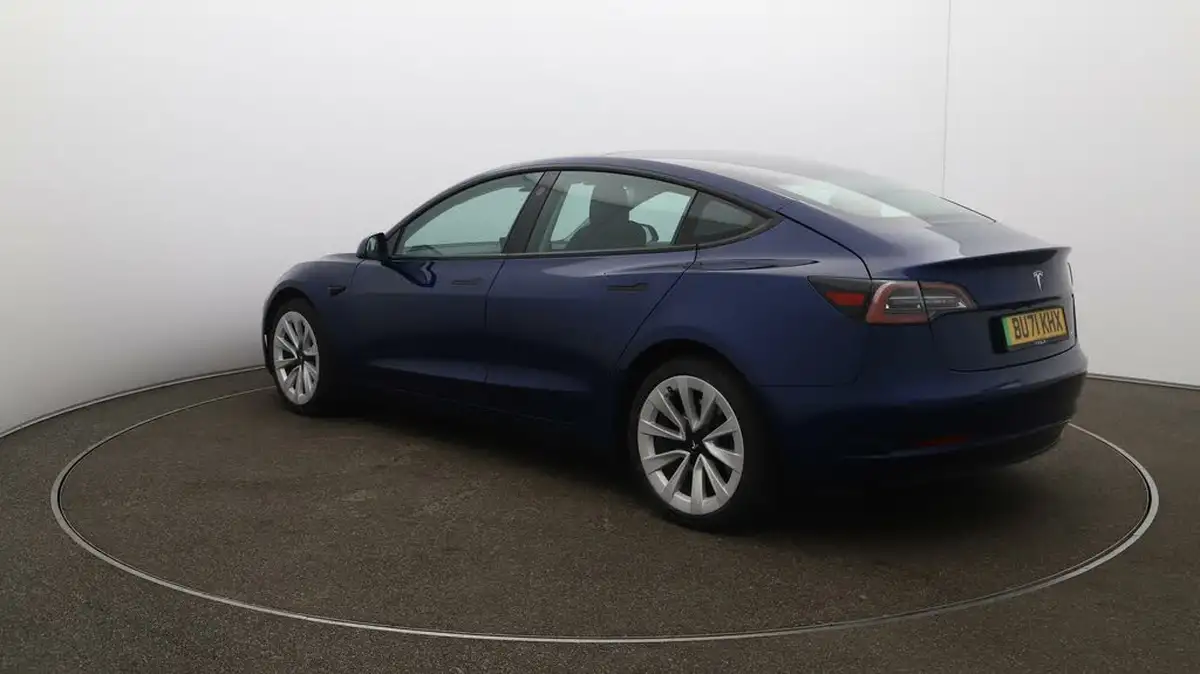 2021-tesla-model-3-e-long-range-awd-big-55