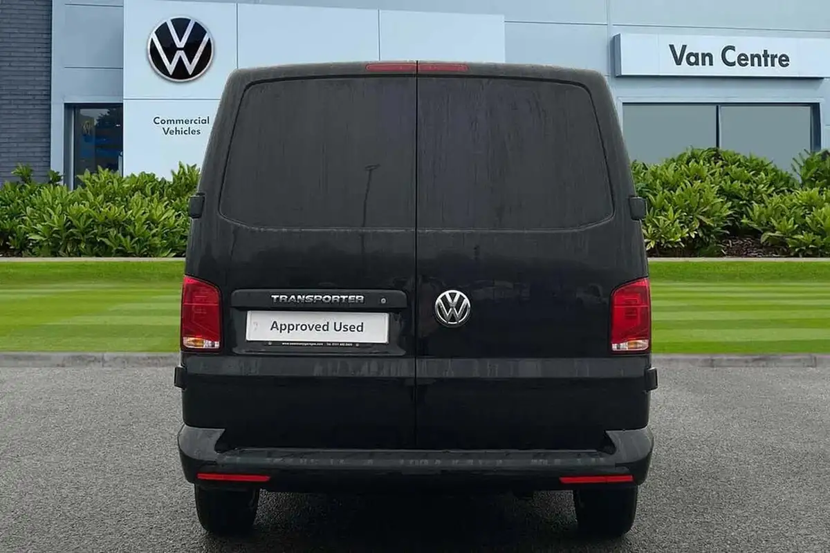 2024-volkswagen-transporter-big-6