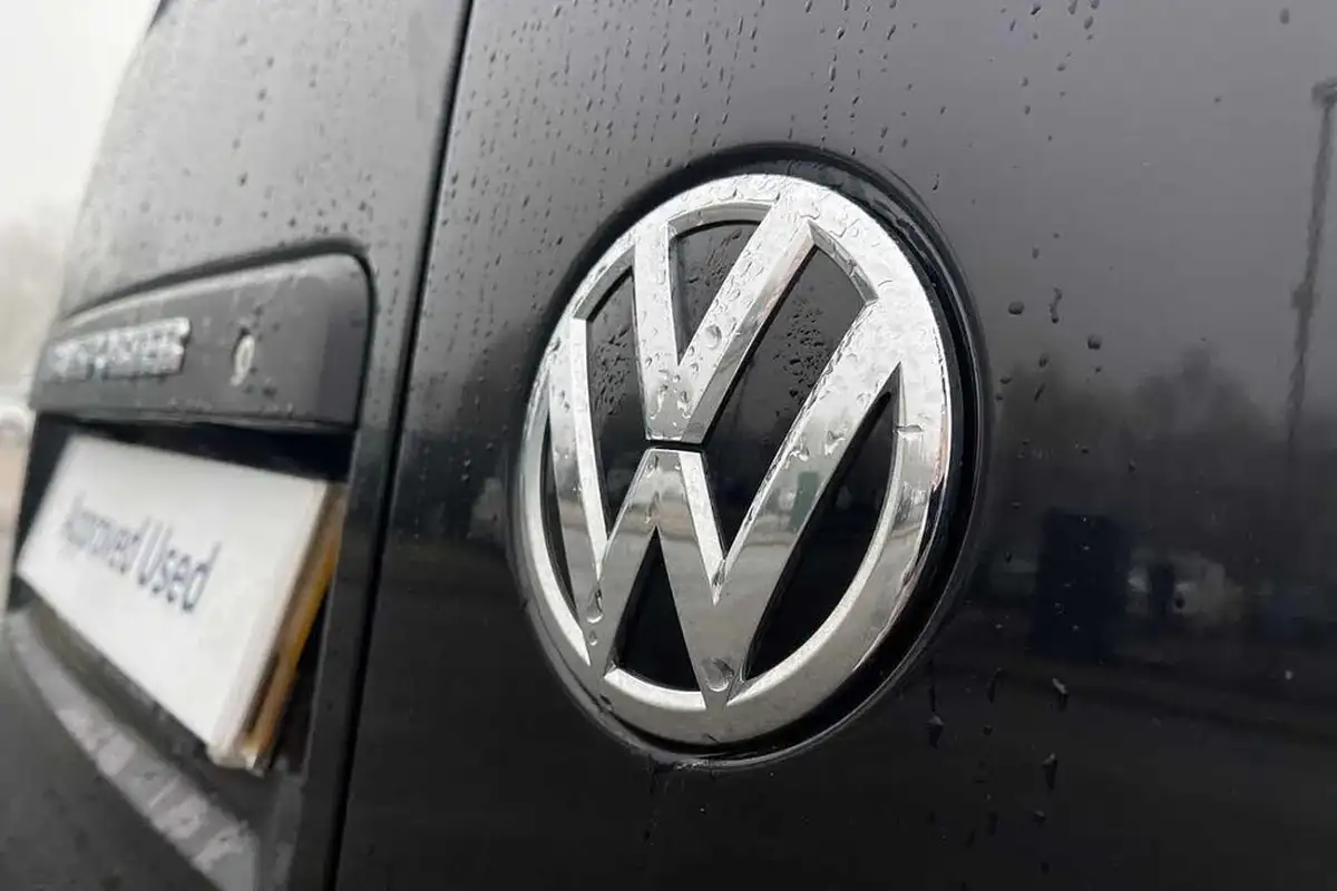 2024-volkswagen-transporter-big-30