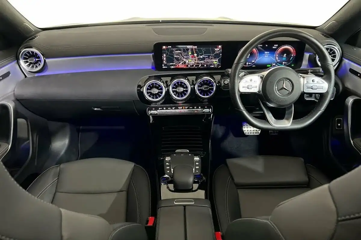 2022-mercedes-benz-cla-big-11