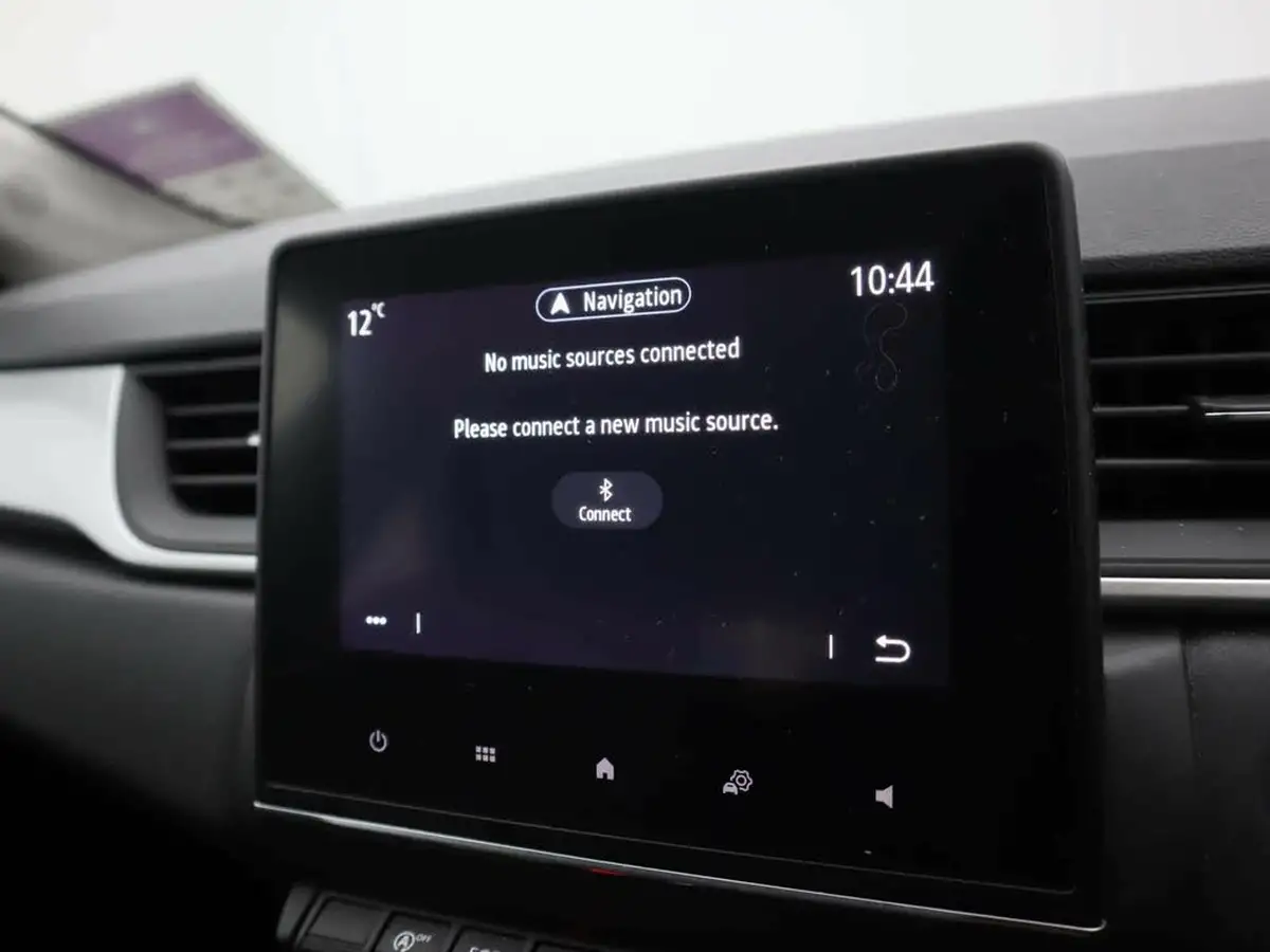 2021-renault-captur-10-tce-iconic-edition-big-24