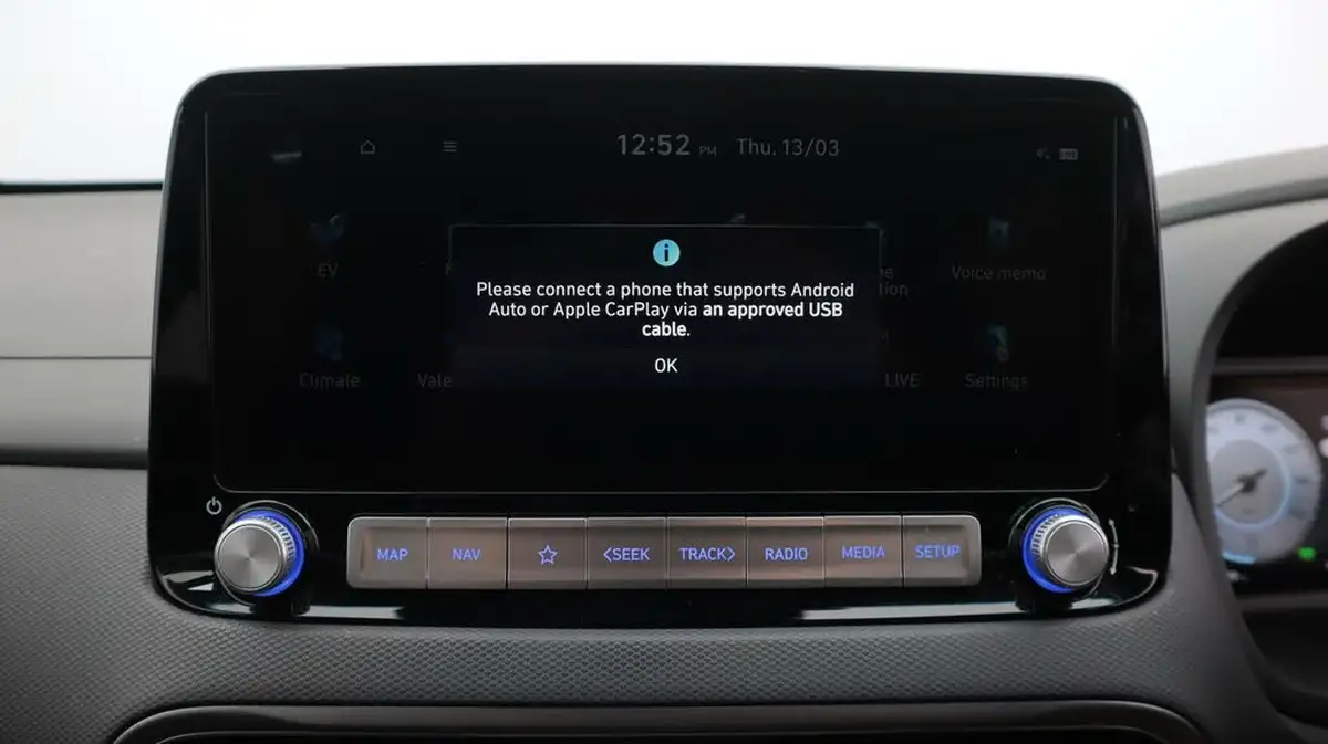 2022-hyundai-kona-e-premium-204ps-64kwh-7kw-obc-big-27