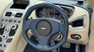 2014-aston-martin-vanquish-small-10