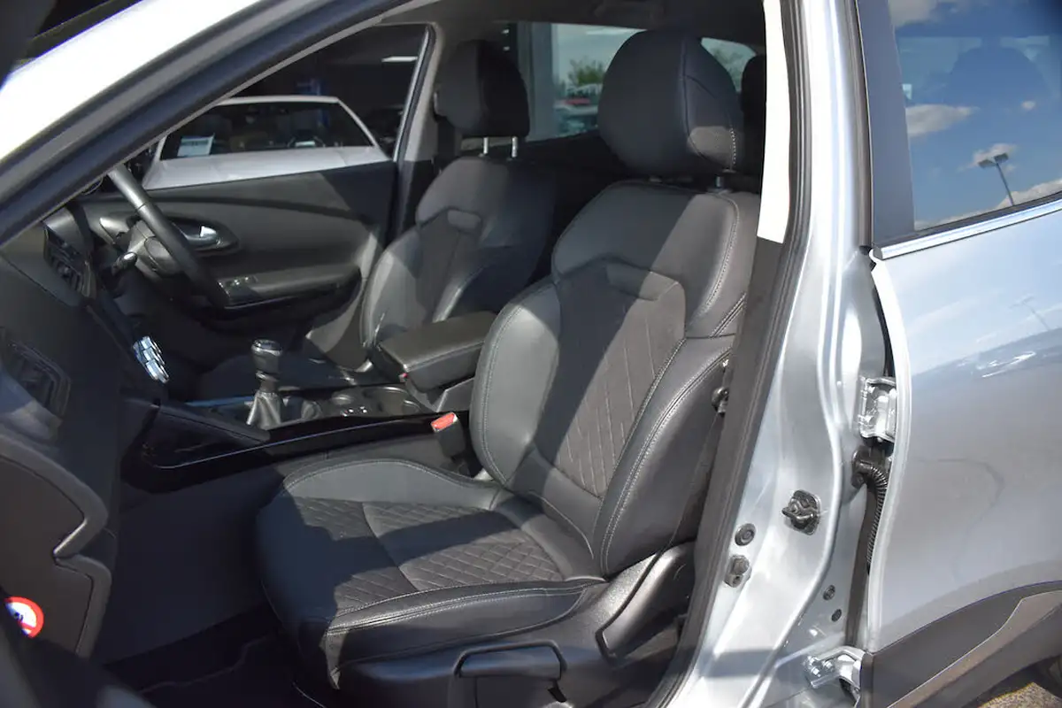 2019-renault-kadjar-13-tce-iconic-140bhp-big-10