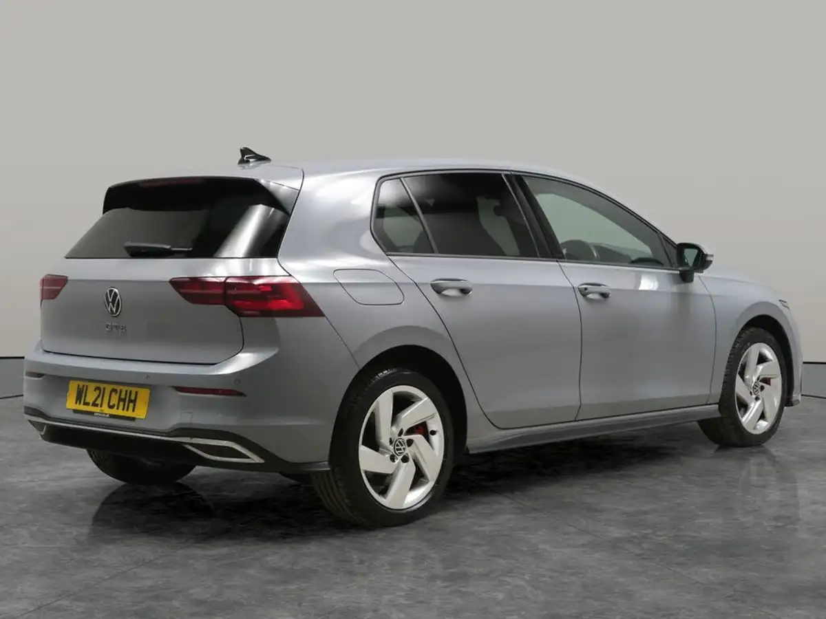 2021-volkswagen-golf-14-tsi-gte-big-12