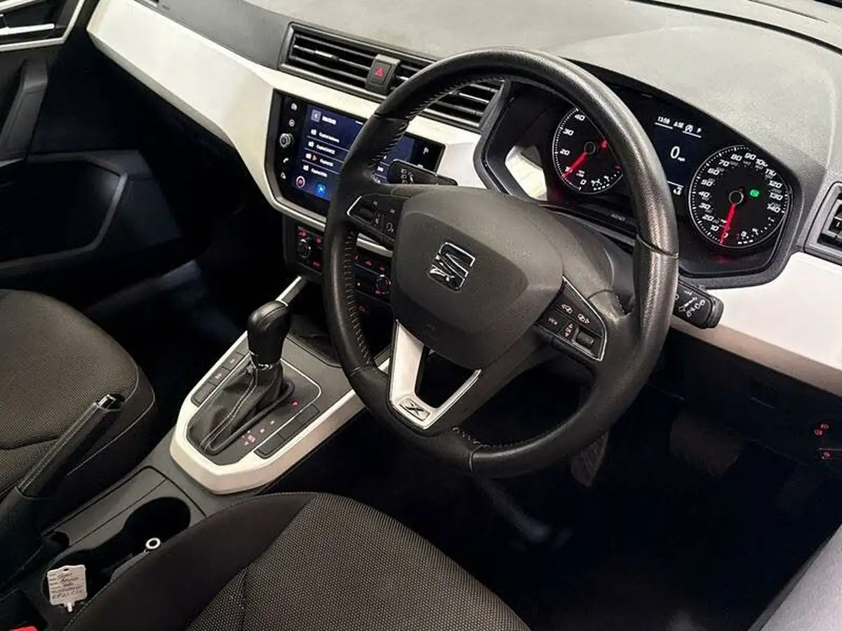 2021-seat-arona-10-tsi-xcellence-110ps-dsg-big-2