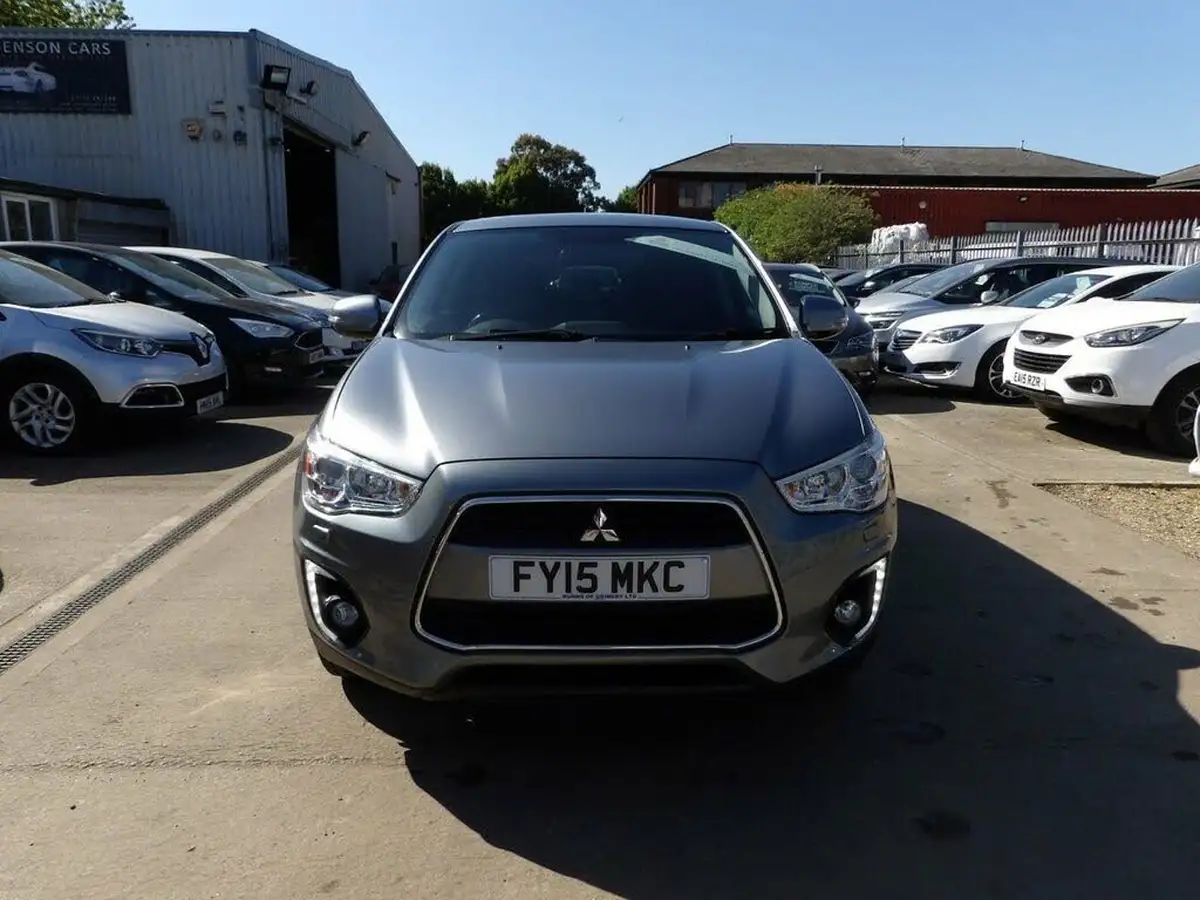 2015-mitsubishi-asx-16-3-big-1