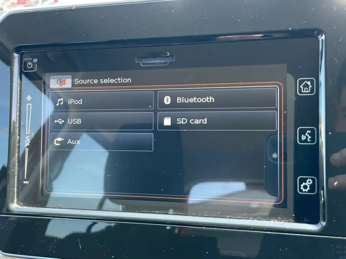2019-suzuki-ignis-12-dualjet-sz-t-shvs-big-26