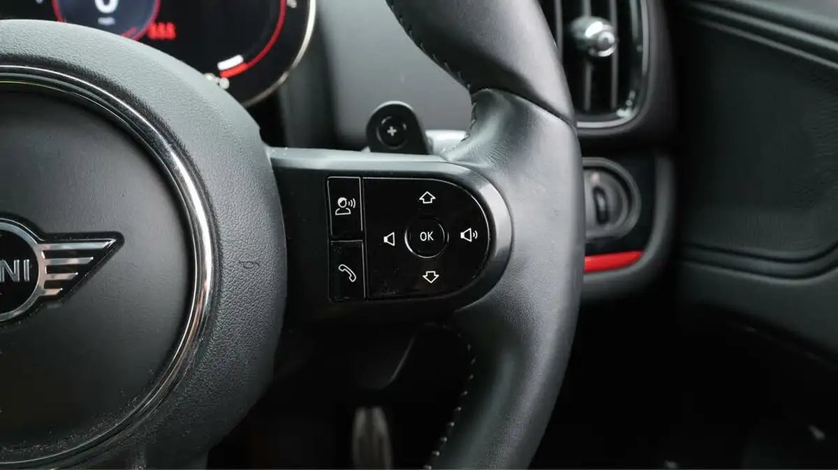 2022-mini-countryman-20-john-cooper-works-big-24
