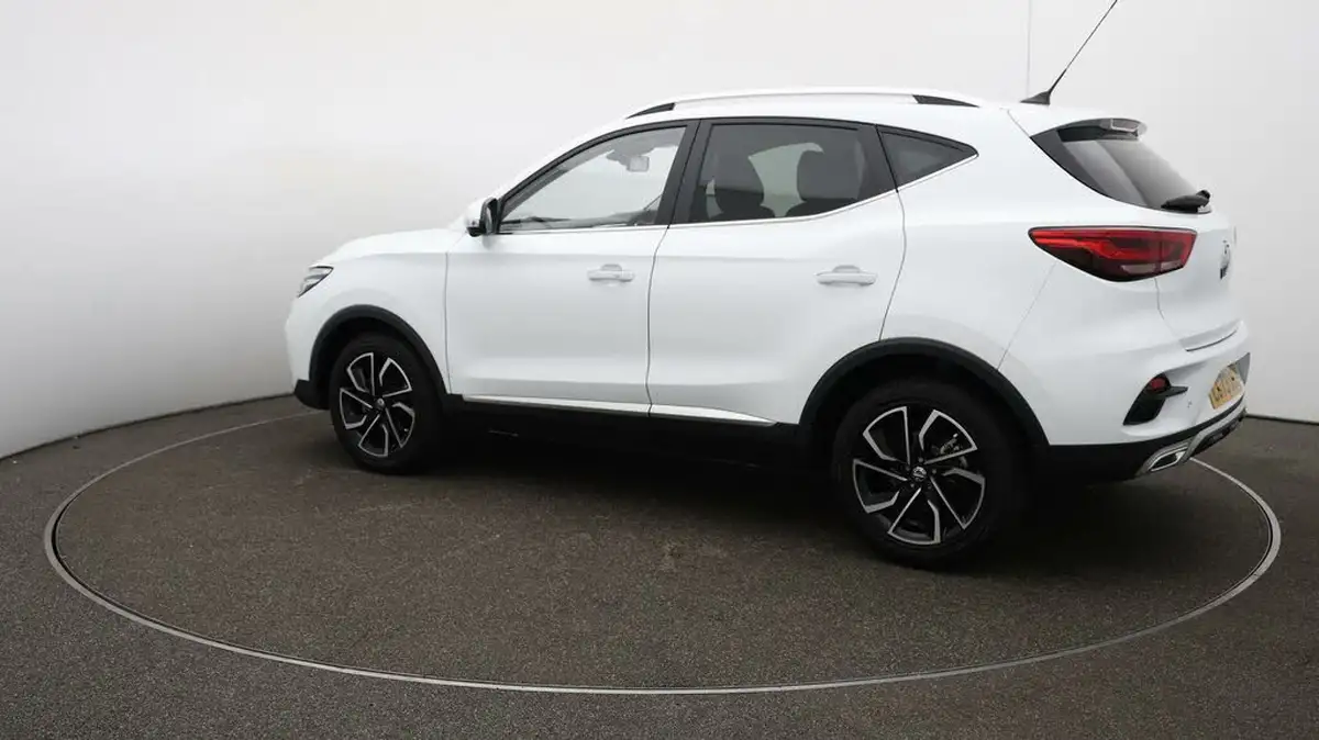 2023-mg-zs-suv-10t-gdi-exclusive-auto-big-33