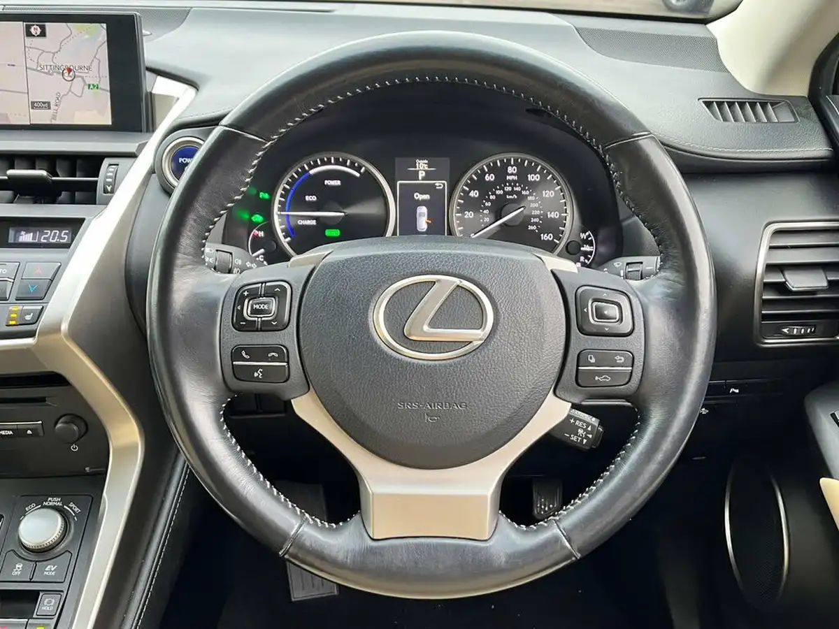 2015-lexus-nx-300h-25-luxury-197bhp-big-19