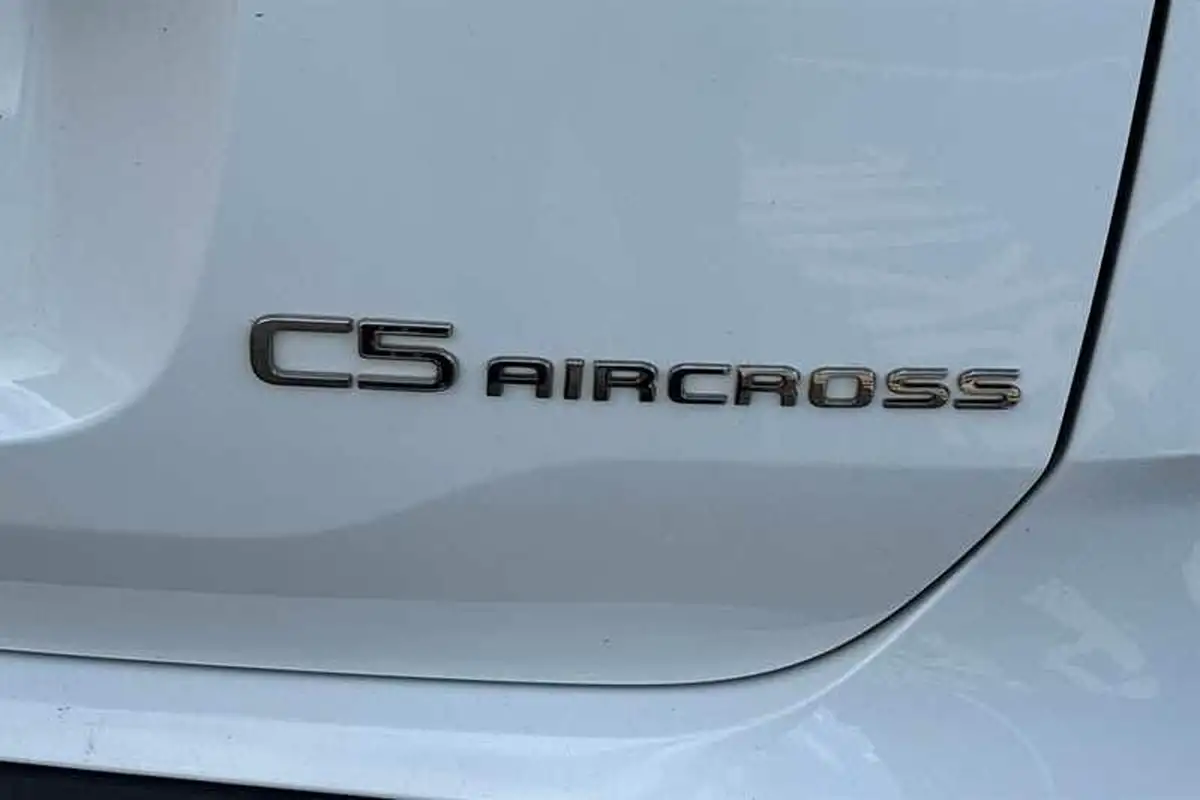 2019-citroen-c5-aircross-12-puretech-flair-plus-big-31