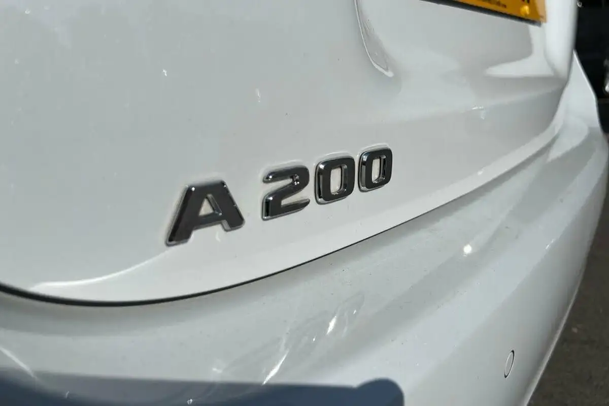 2021-mercedes-benz-a-class-13-a200-sport-executive-hatchback-5d-7g-dct-big-22