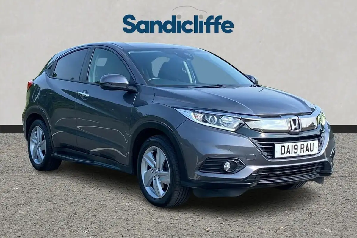 2019-honda-hr-v-15-i-vtec-se-cvt-big-0
