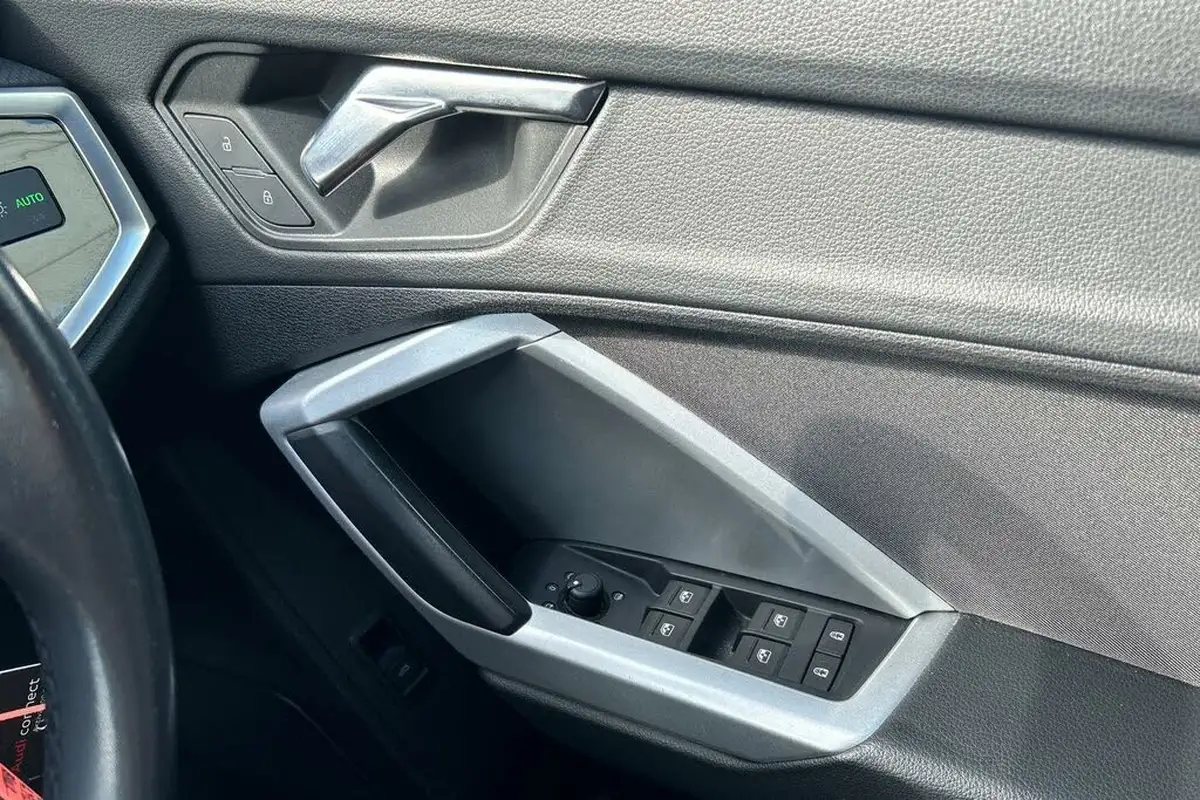 2022-audi-q3-15-35-tfsi-technik-cod-s-tronic-big-42