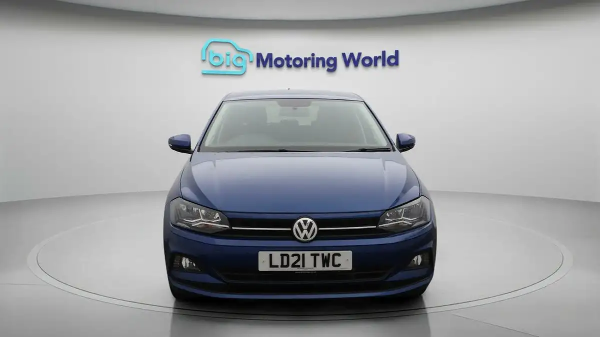 2021-volkswagen-polo-10-tsi-match-big-2