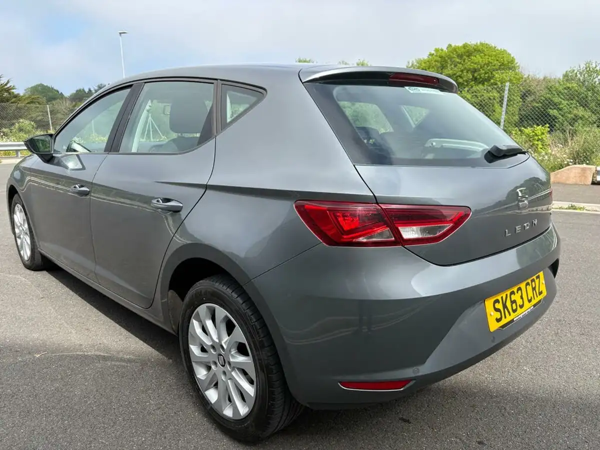 2013-seat-leon-16tdi-se-tech-pack-cr-105ps-hatchback-5d-big-3
